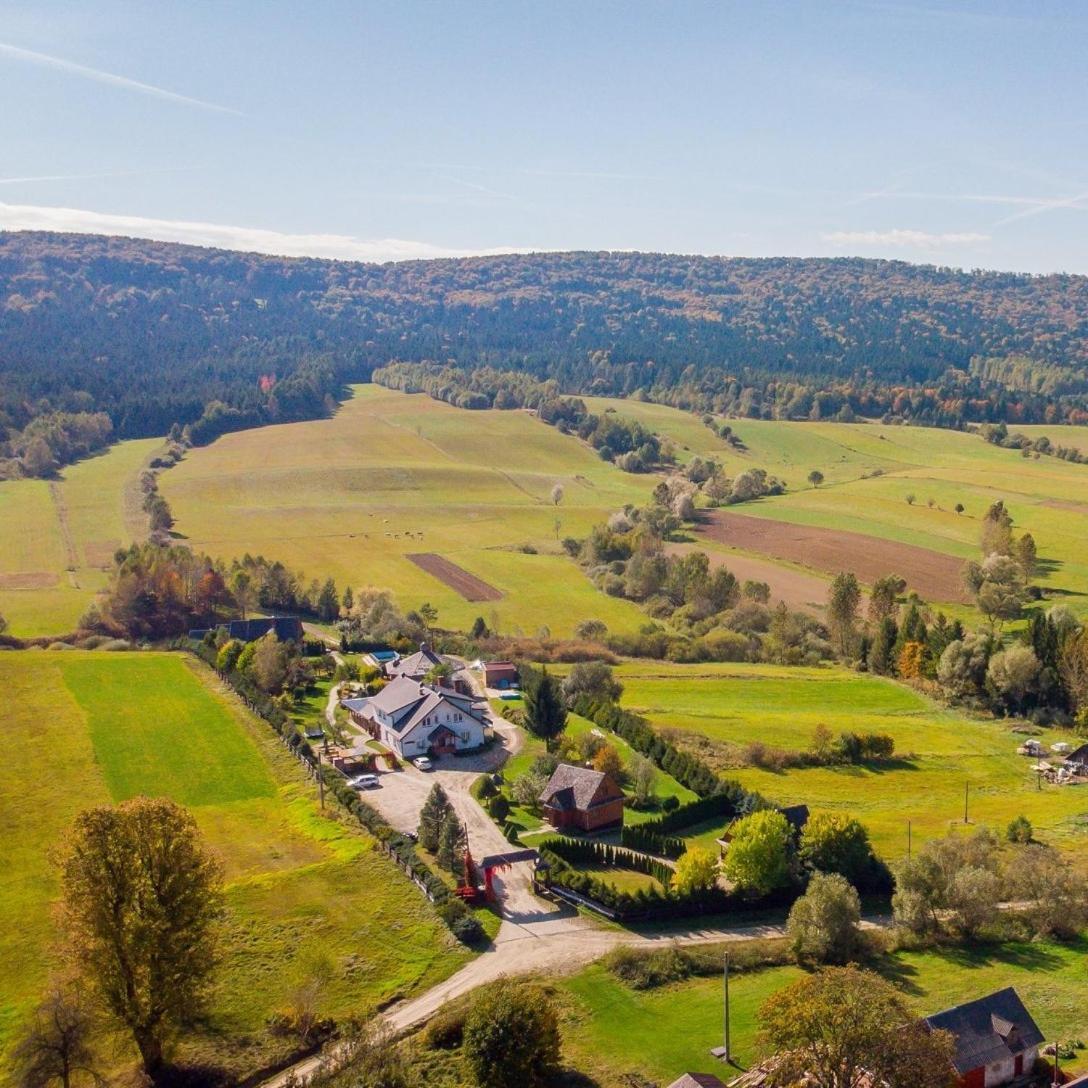 Hotel Bieszczadzki Osrodek Wypoczynkowo Konferencyjny Danfarm Ustrzyki Dolne Exterior foto