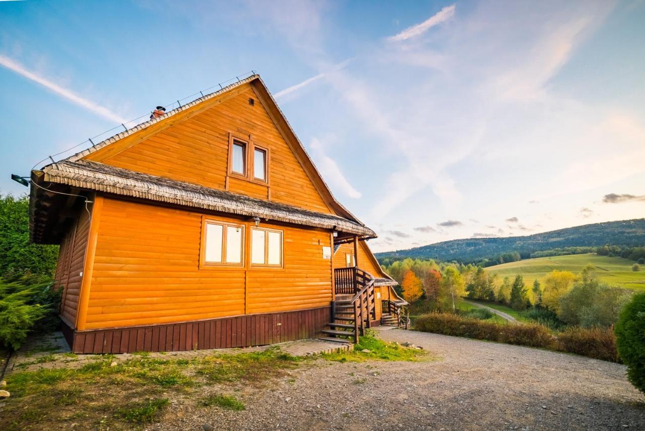 Hotel Bieszczadzki Osrodek Wypoczynkowo Konferencyjny Danfarm Ustrzyki Dolne Exterior foto